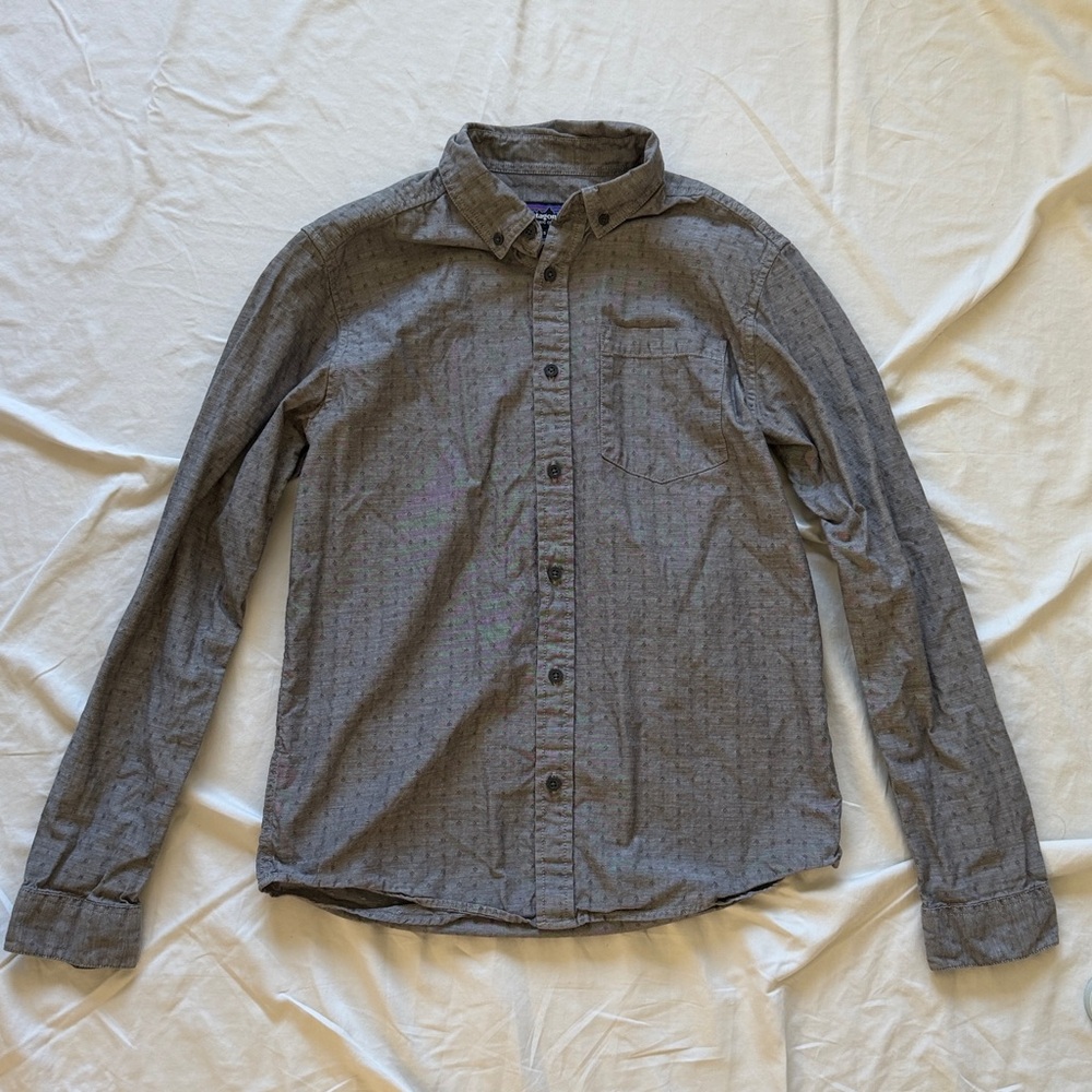 Patagonia Organic Cotton Gray Shirt